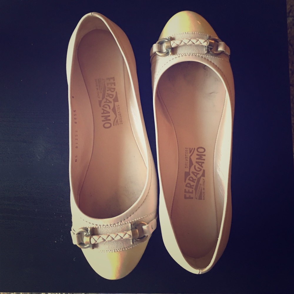 Ferragamo flats size 8